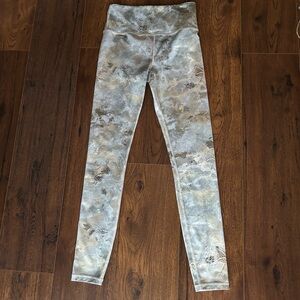 Athleta Gilded Lace Leggings